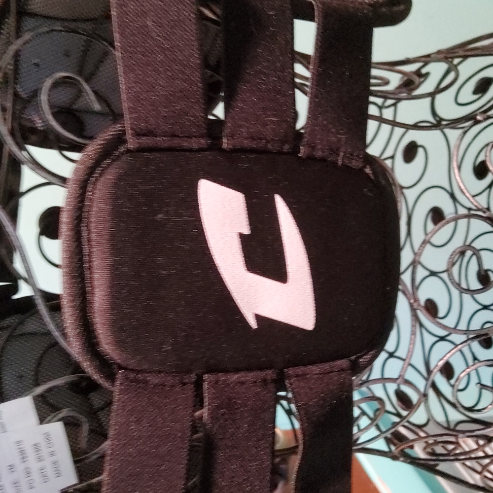 Sports Rib Vest - Picture 4 of 8